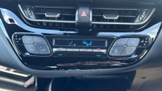 Toyota C-HR 1.8 Hybrid Design 5dr CVT Hybrid Hatchback